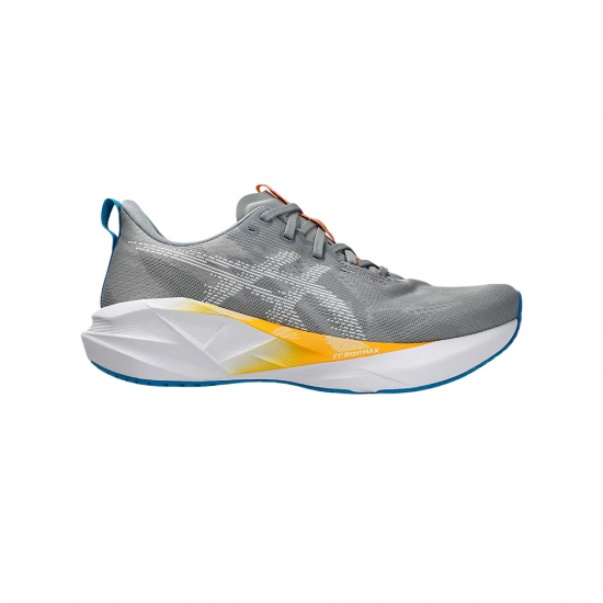 Asics Novablast 5 Men Gravel/White i gruppen Skor / LÖPNING / Löparskor hos Rune Östberg Cykel & Sport Aktiebolag (1011B974r)