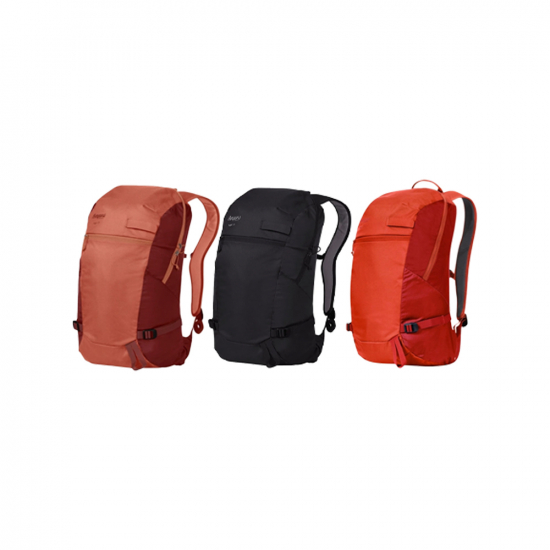 Bergans Hugger 25L i gruppen Outdoor / VANDRING & FRILUFTSLIV / Ryggsckar hos Rune stberg Cykel & Sport Aktiebolag (4757r)